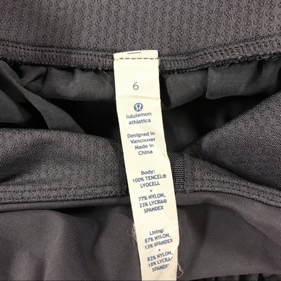 - Lululemon tank - Picture 7 of 11